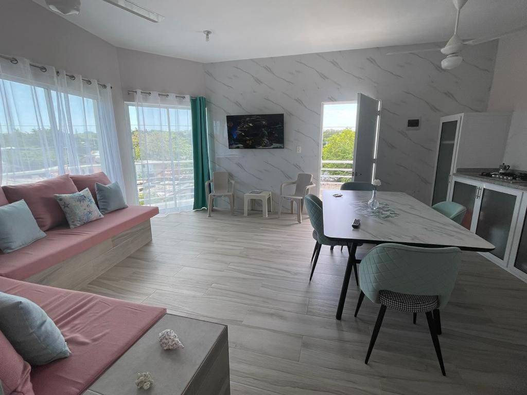 Apartamentos La Torre Río San Juan Екстериор снимка
